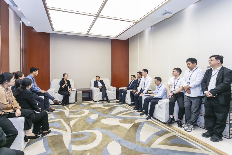 9471747122140796.jpg 18.jpg